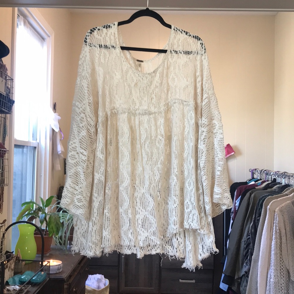 M/L Free People off white tunic